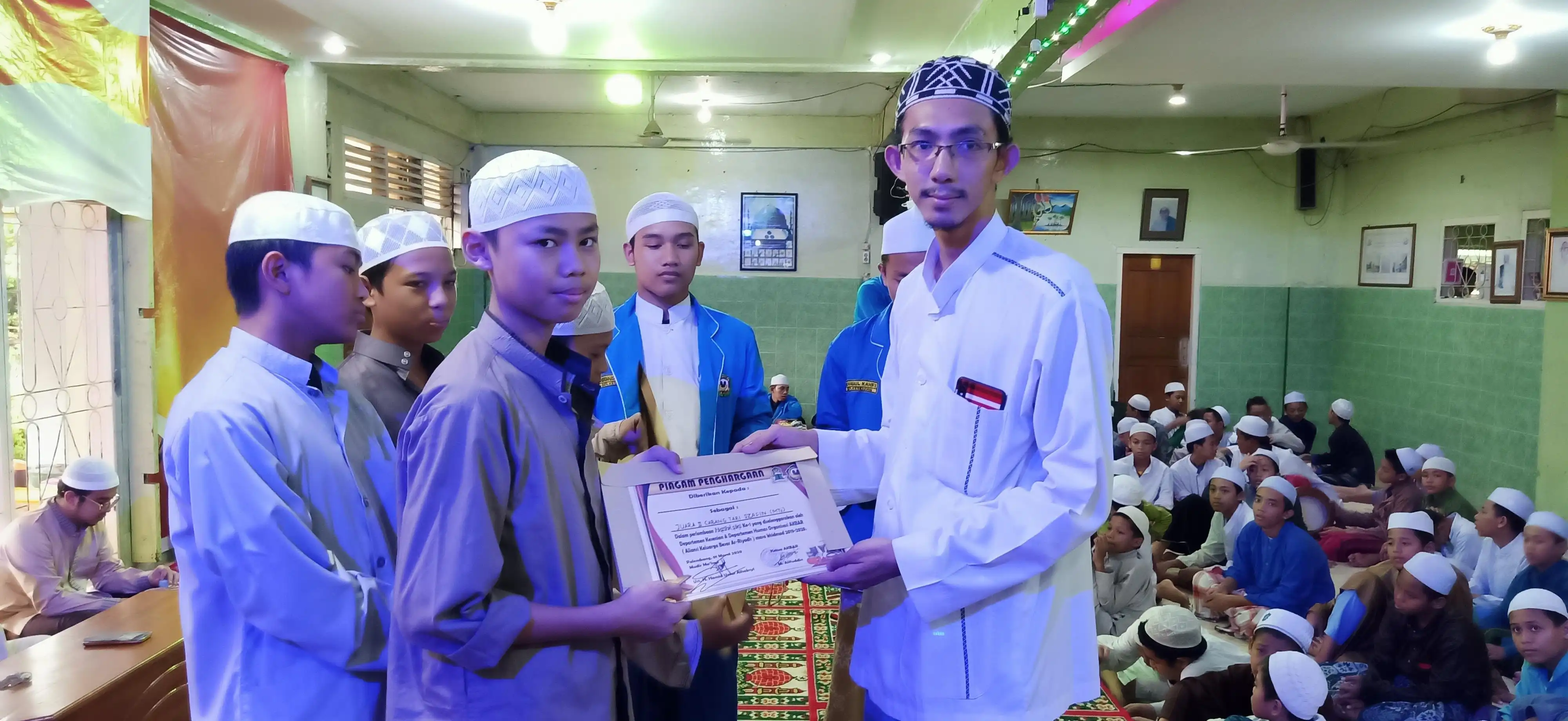 Pembagian Hadiah 62